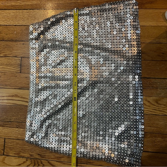 Alice & Olivia Silver Metal Chainmail Mini Skirt - Picture 14 of 14